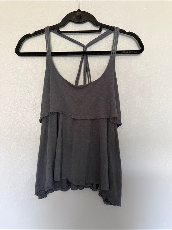 Kirra Tops - Kirra Charcoal Gray Boho Tiered Ruffle Tank Top - Strappy Open Back - Size Small